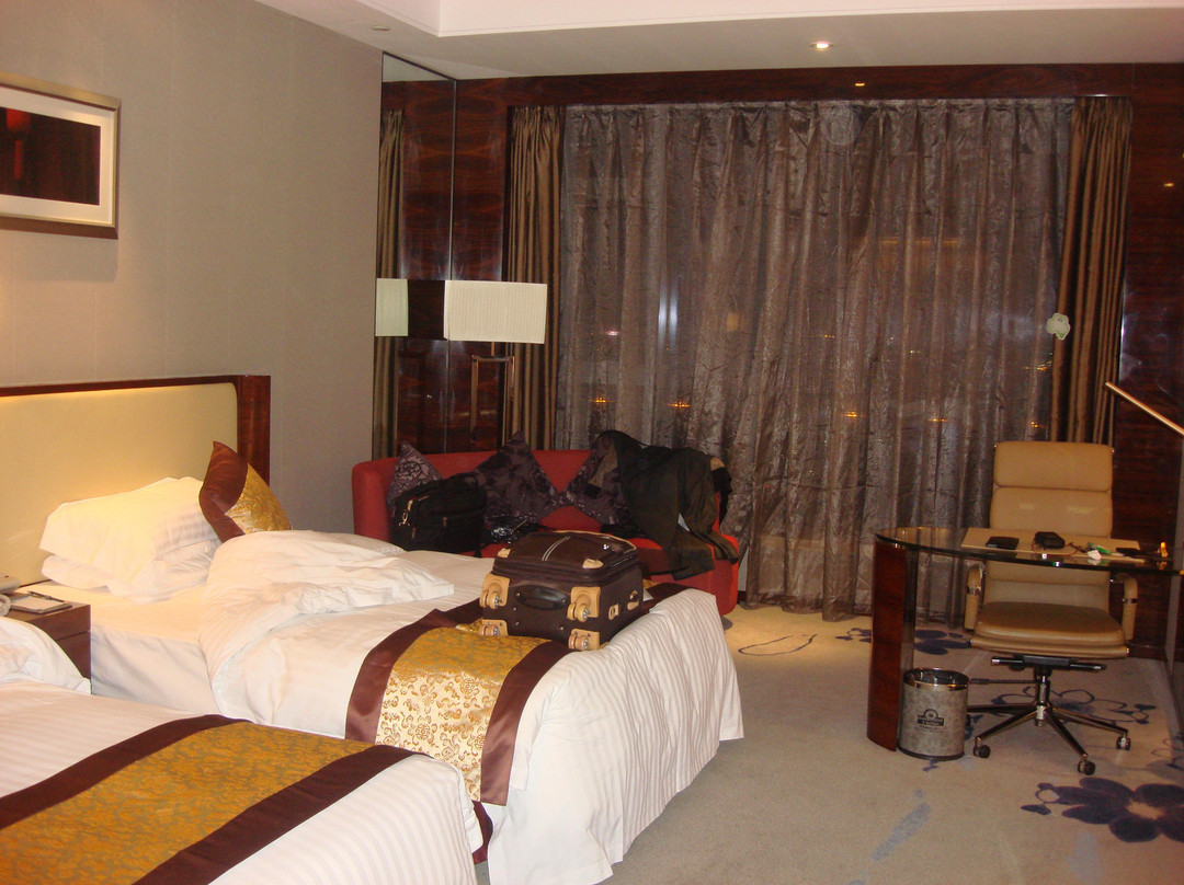 四季平朔大酒店主图