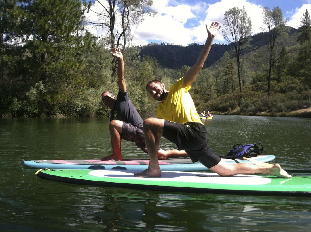 On Water Yoga-雷丁必去景点