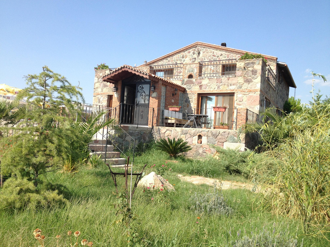 Vinocasa Hotel