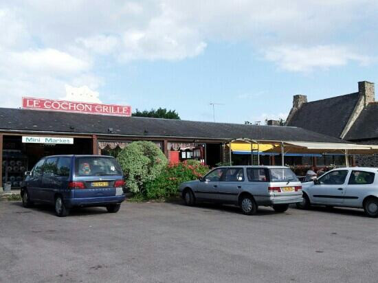 Saint-Samson-sur-Rance餐馆和美食-Le Cochon Grille