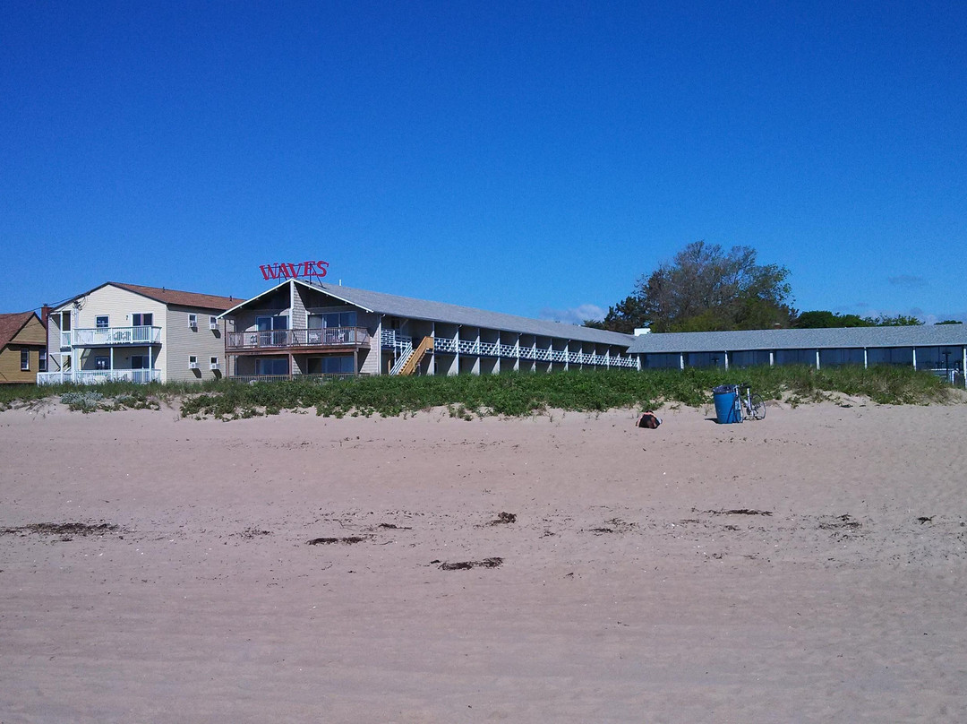 Waves Oceanfront Resort