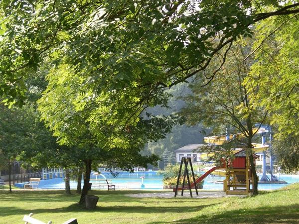 Waldschwimmbad Rastenberg景点图片