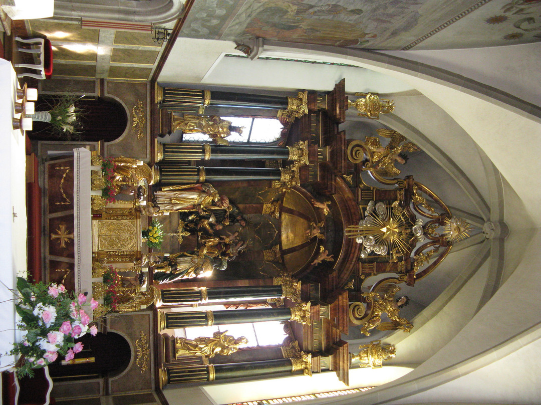 Stadtpfarrkirche Gmunden-葛姆登必去景点