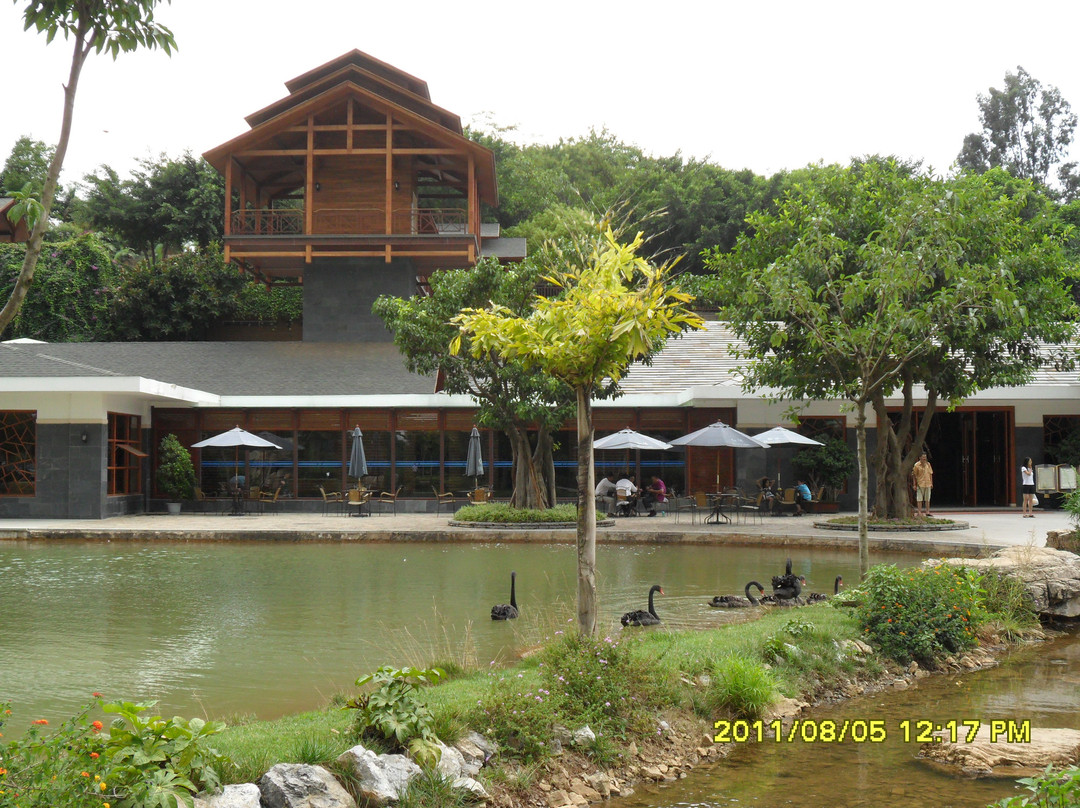 弥勒湖泉温泉酒店主图