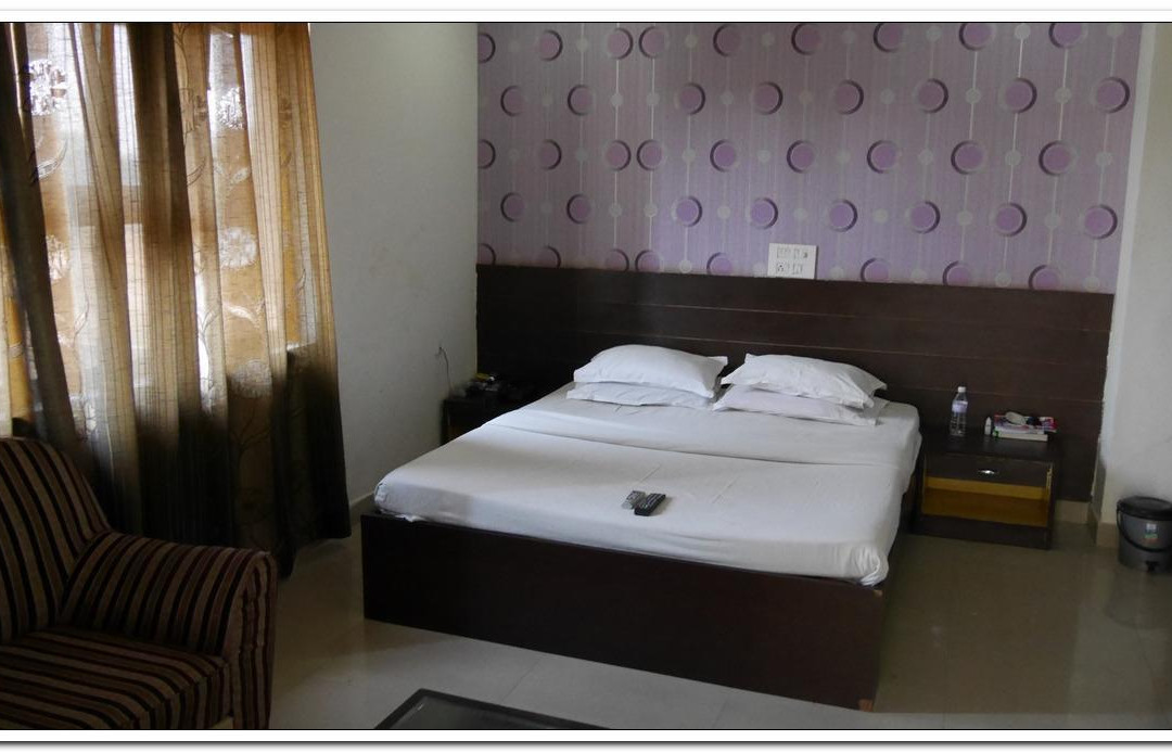 Hotel Sapna International
