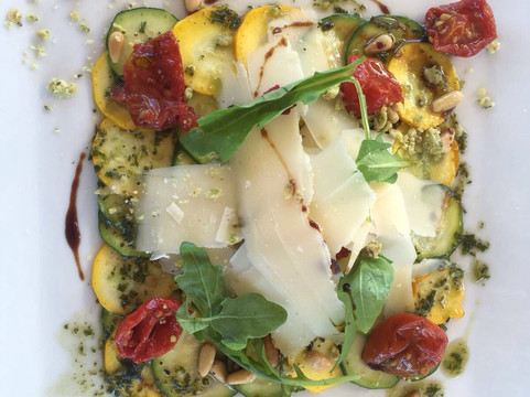 Mas-Blanc-des-Alpilles餐馆和美食-L'entracte à Lio