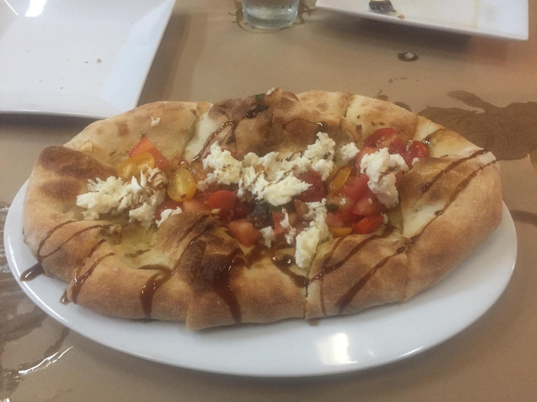 Crust Artisan Bakery