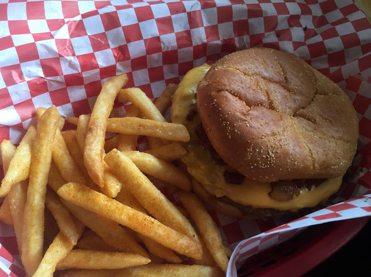 Pleasure Ridge Park餐馆和美食-Pleasure Ridge Pizza & Sports Bar