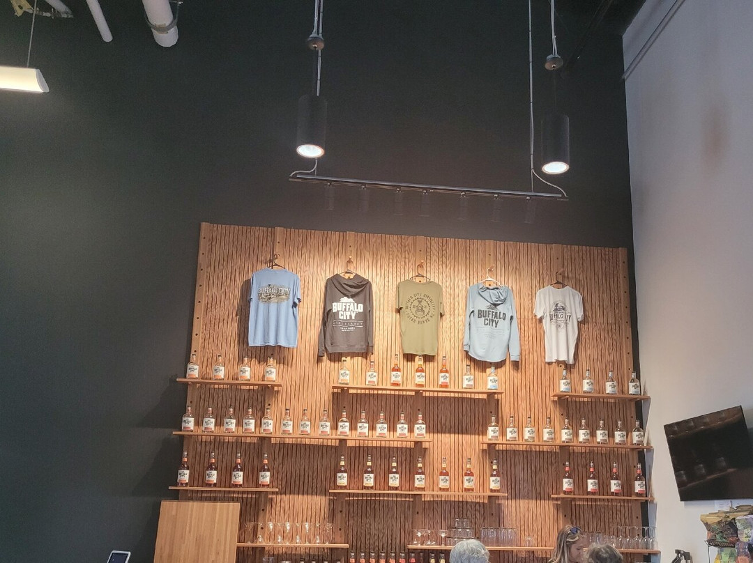 Buffalo City Distillery景点图片