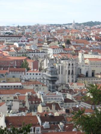 圣胡斯塔升降机-里斯本必去景点