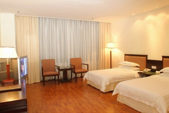 柏高·颂酒店(广州金融城车陂南地铁站店)主图