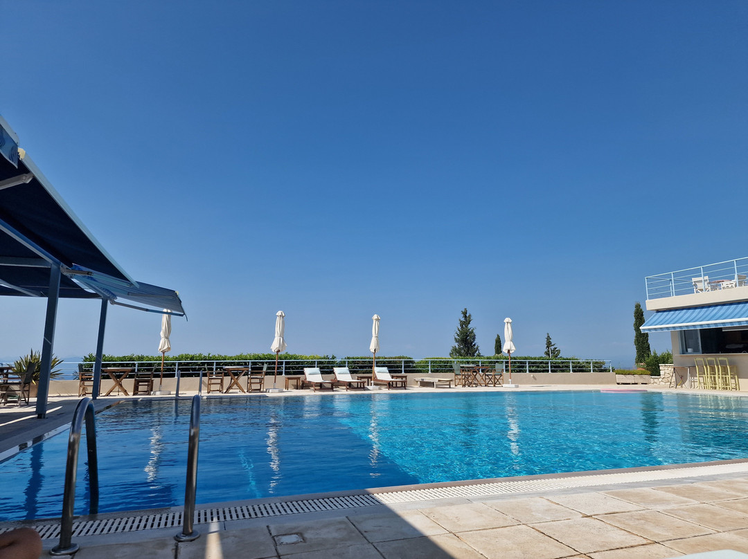 Mira Resort Maisonettes主图