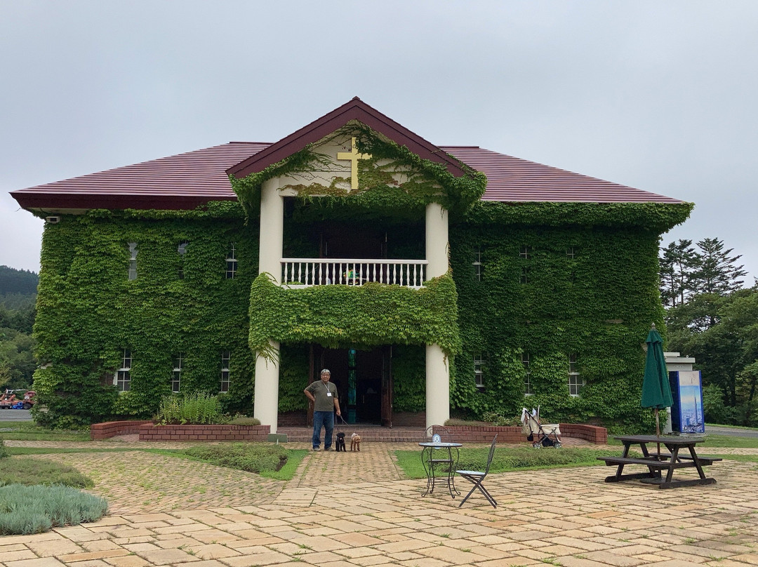 仁花园-由仁町必去景点