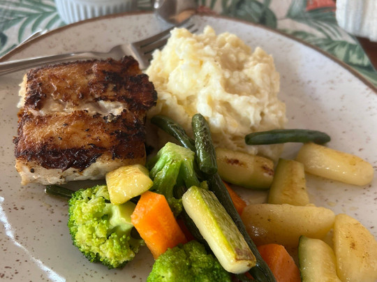 Sobrado - cozinha praia e contemporânea