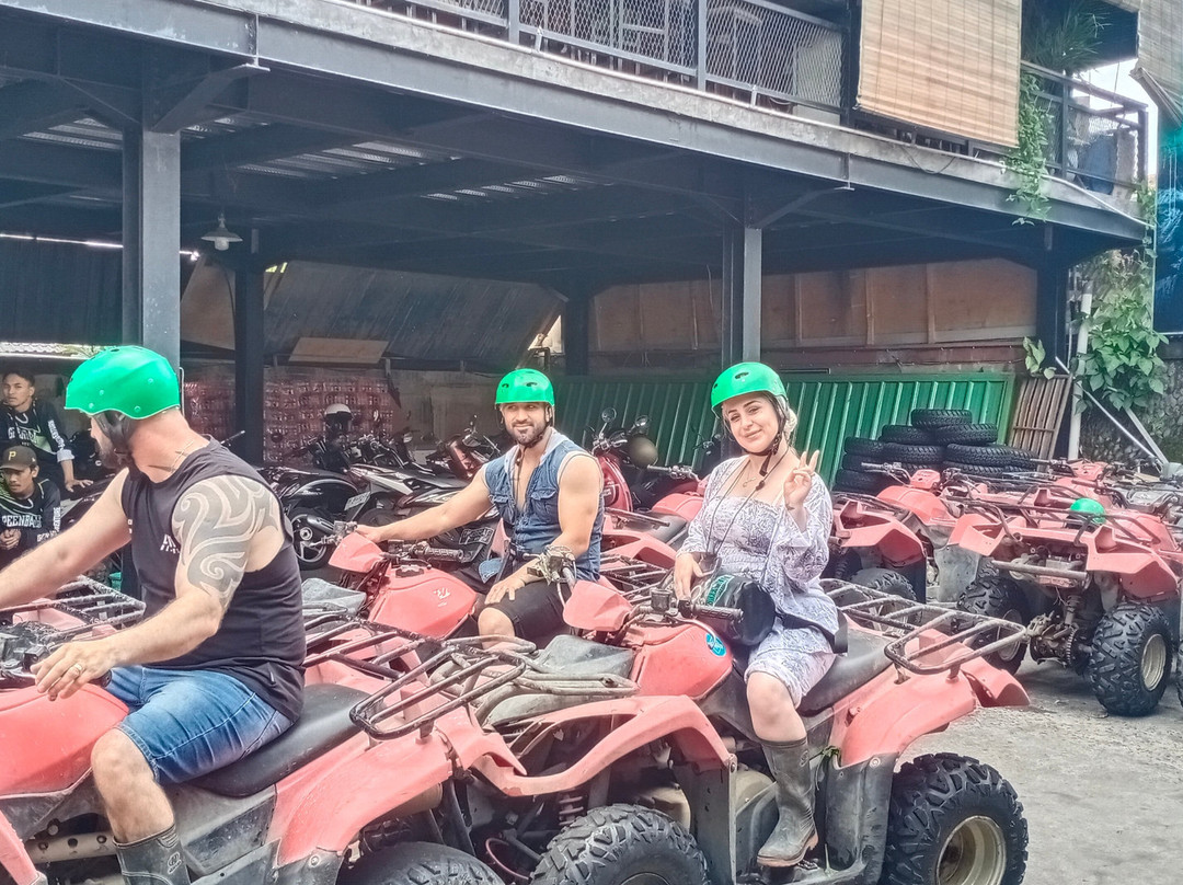 Bali River Temple Tours-佩京必去景点