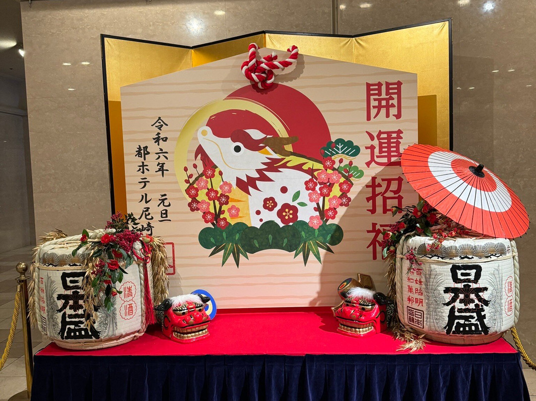 新古风大酒店主图