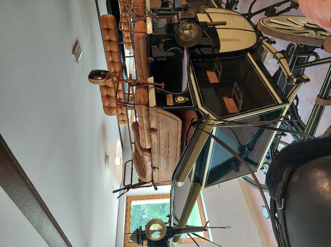Museo Civico delle Carrozze d'Epoca di Codroipo-Codroipo必去景点