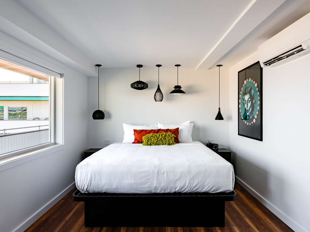 The Nevada Hotel主图