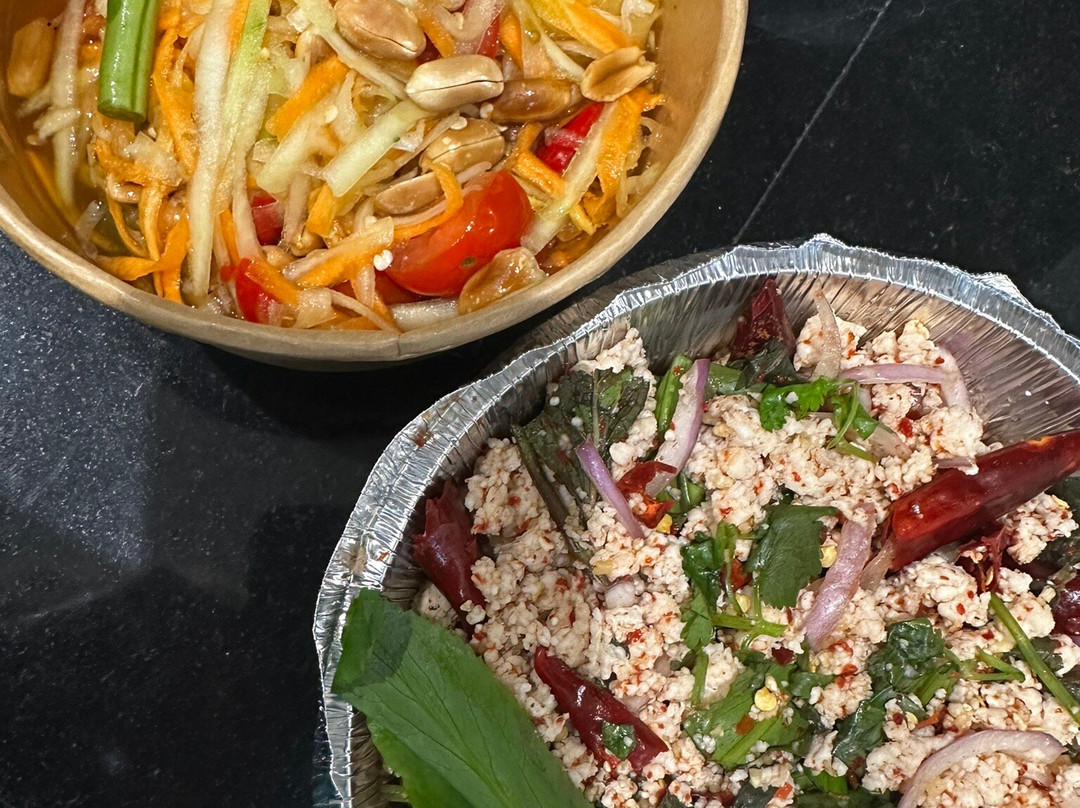 Nacharee Thai Kitchen