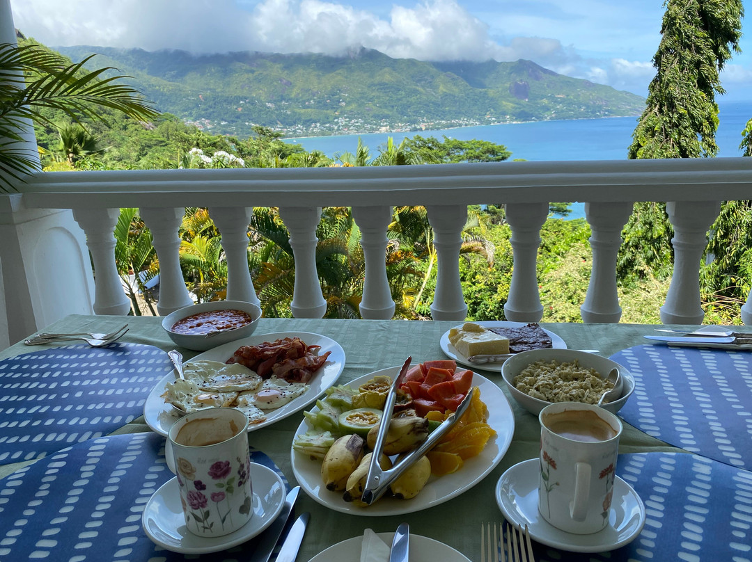 小小爱别墅酒店主图