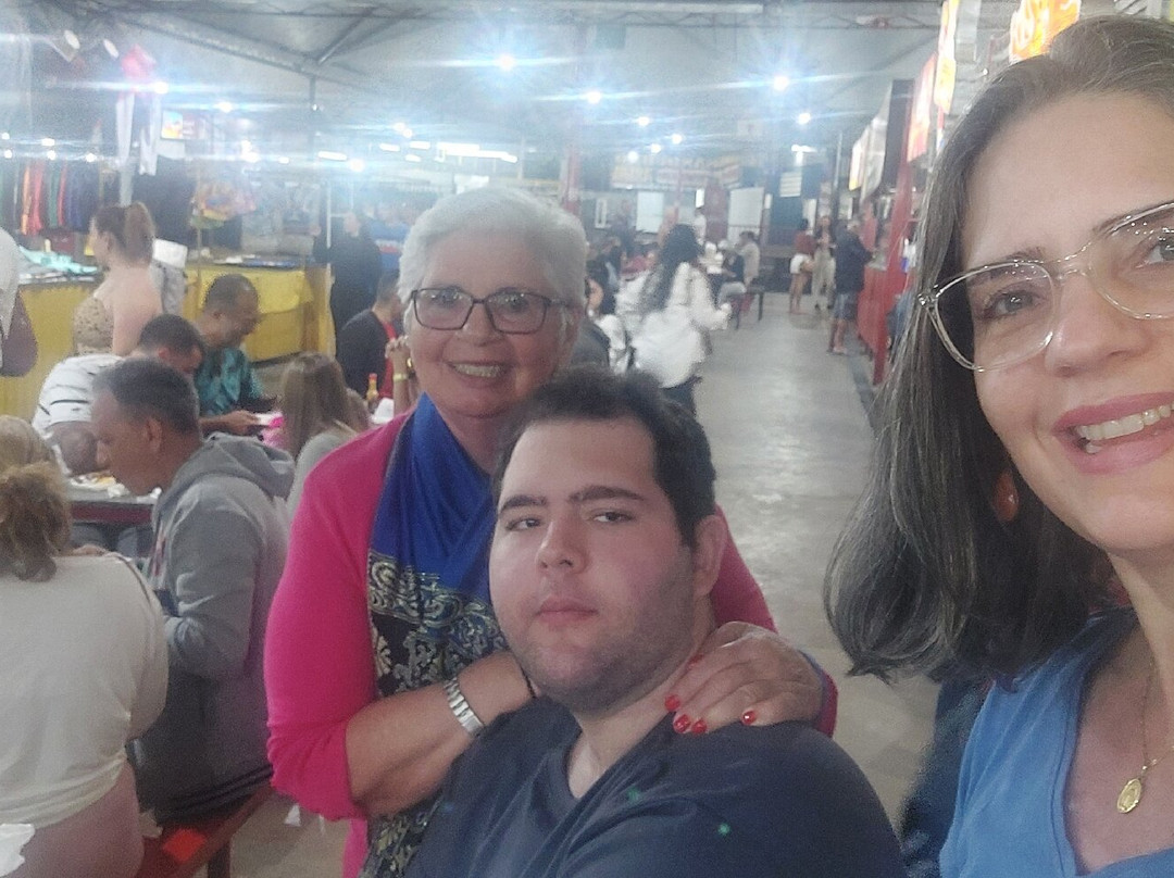 Feira do Luar-Caldas Novas必去景点