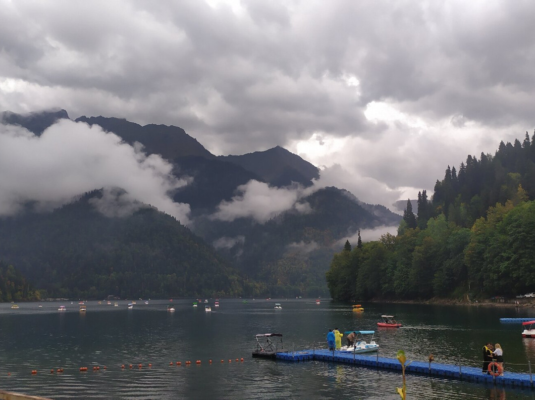 Lake Ritsa-Gantiadi必去景点
