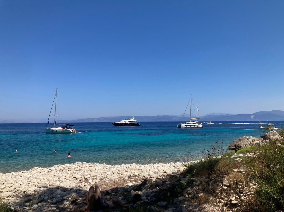 Orkos Beach-Lakka必去景点