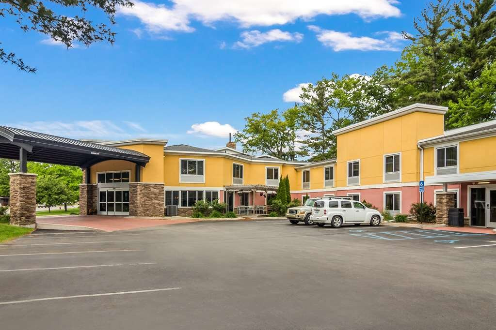 Best Western Plus Traverse City主图