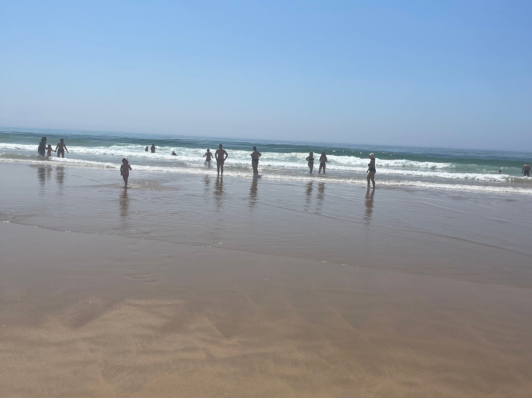 Praia da Rainha景点图片
