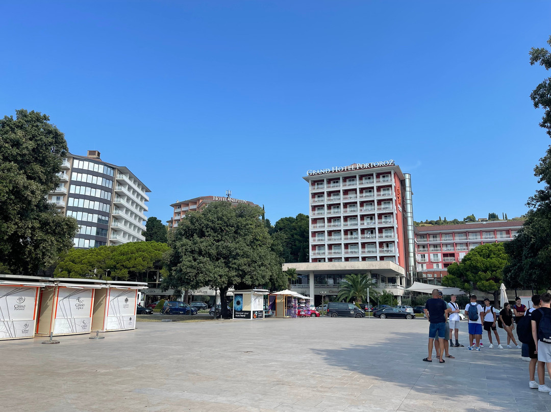 Portoroz Beach景点图片