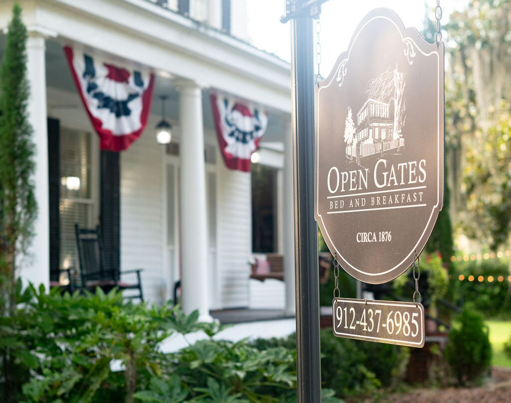 Open Gates B&B主图