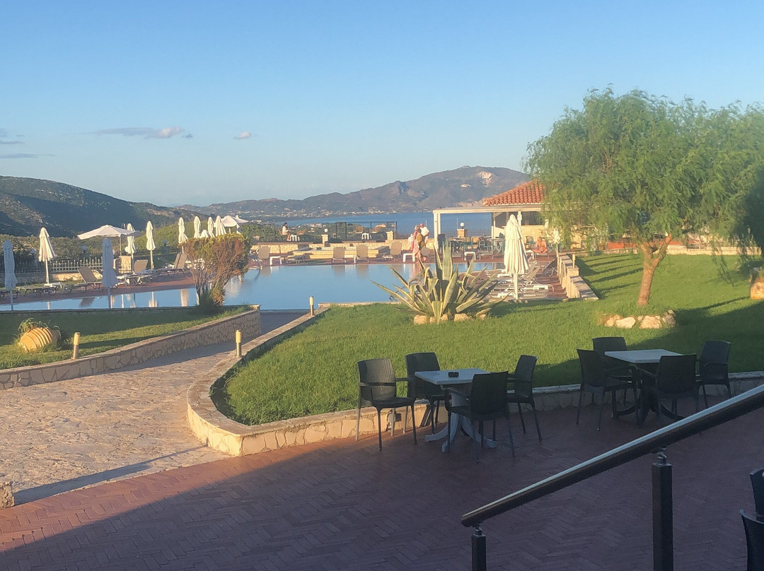 Keri Village & Spa By Zante Plaza主图