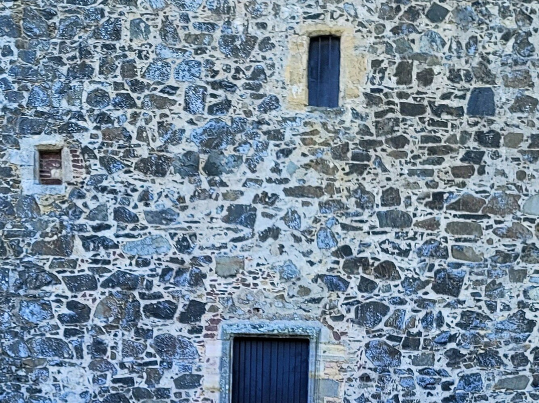 Neidpath Castle景点图片