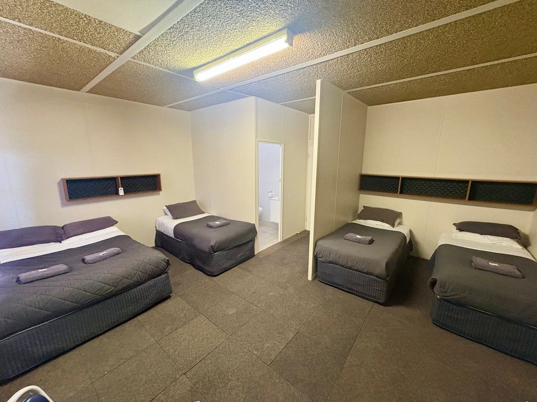 Mundrabilla Roadhouse主图