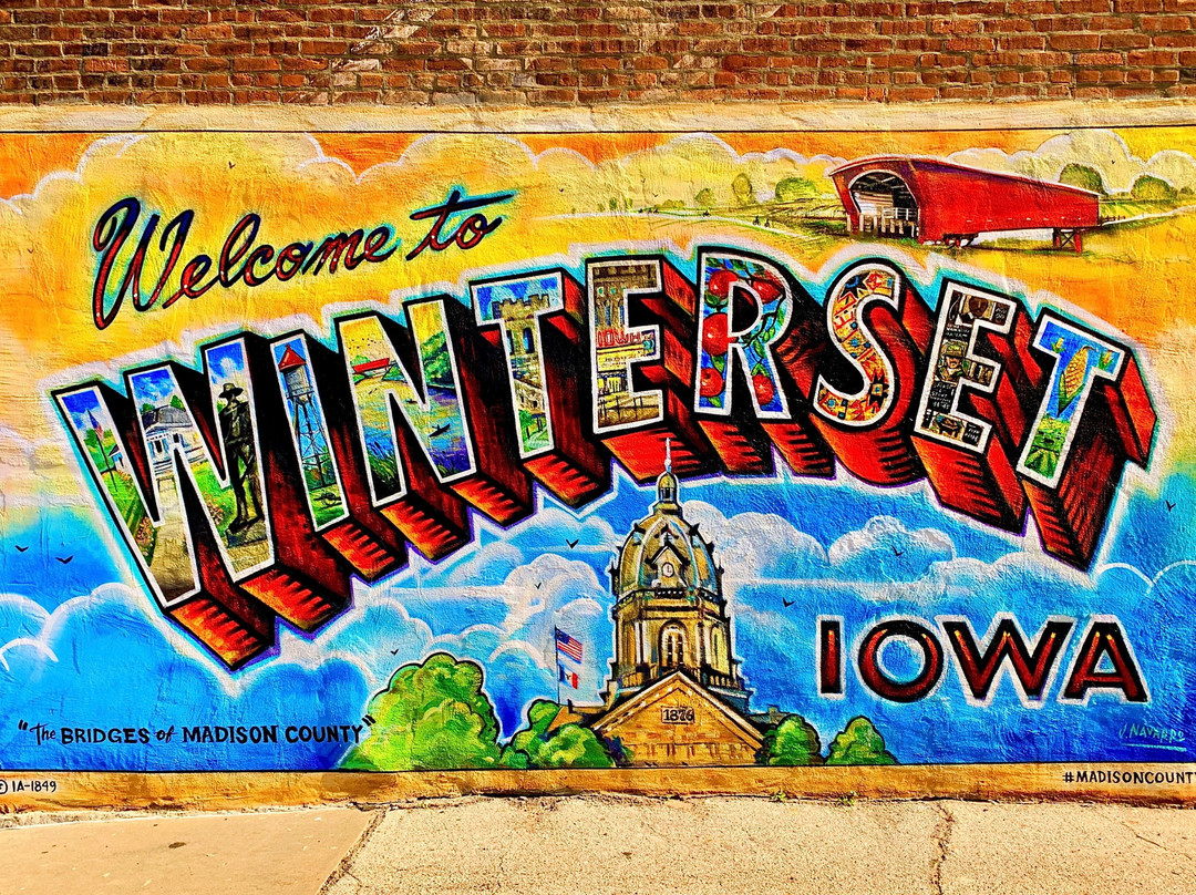 Courthouse Square-Winterset必去景点