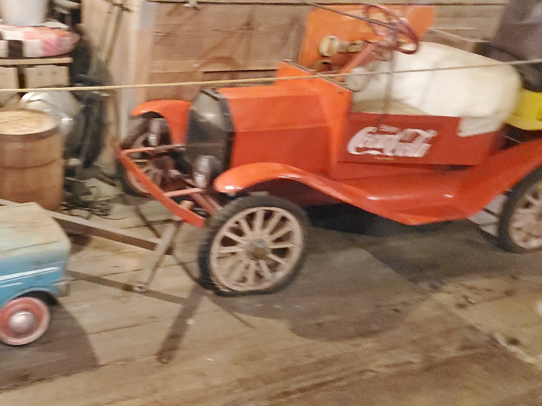 Smith H J & Sons General Store and Museum-卡温顿必去景点