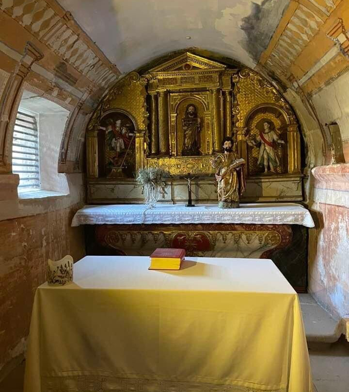 Ermita de San Bernabe-Cueva必去景点