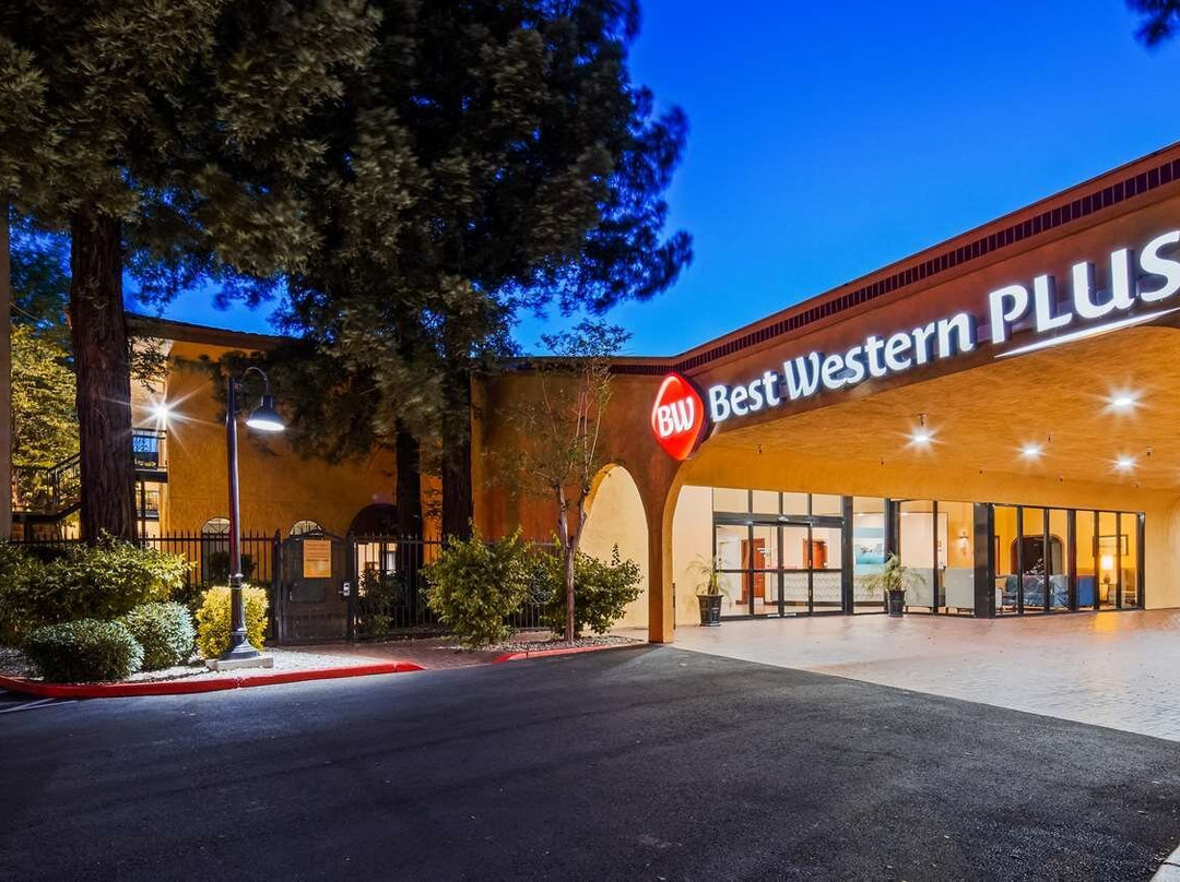 遗产贝斯特韦斯特优质酒店主图