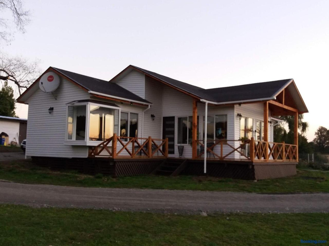 Puyehue酒店住宿-Hospedaje Familiar El Encanto