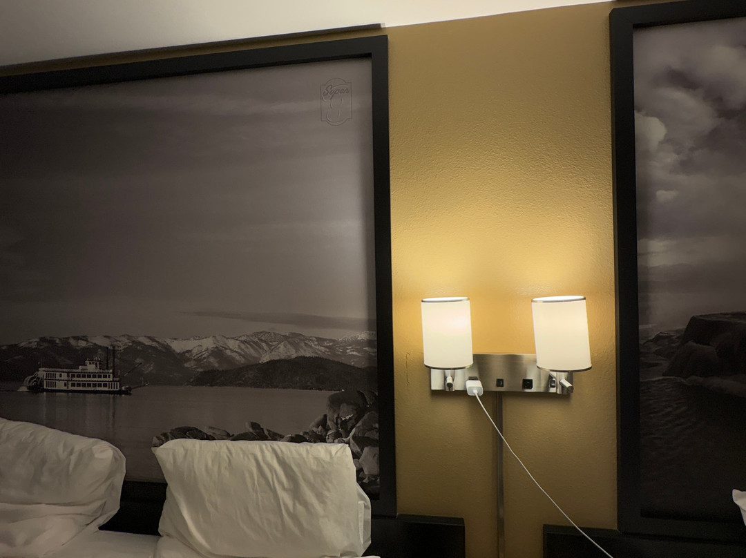 Super 8 by Wyndham Carson City主图