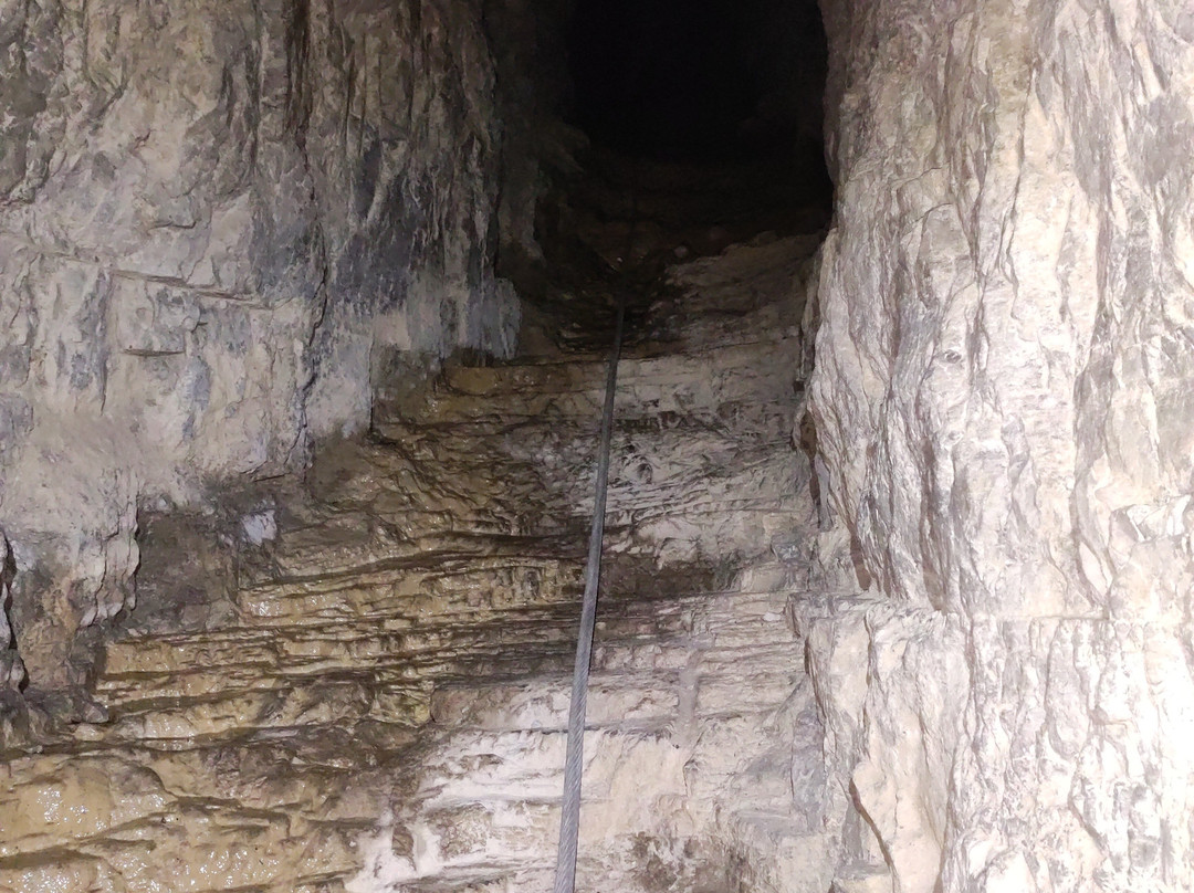 Sveta Gora WW1 tunnel景点图片