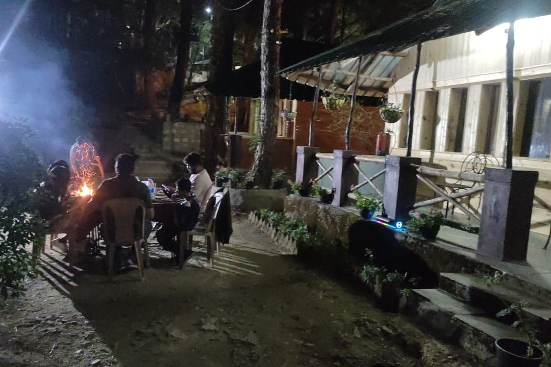 Pinewood Nirvana Shoghi Shimla - A Inde Hotel