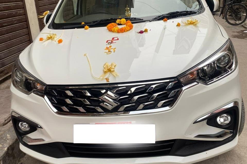 Local Outstation Taxi Hire Delhi