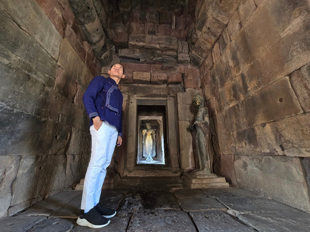 Prasat Hin Phanom Wan景点图片