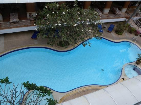 苏梅岛第一酒店主图