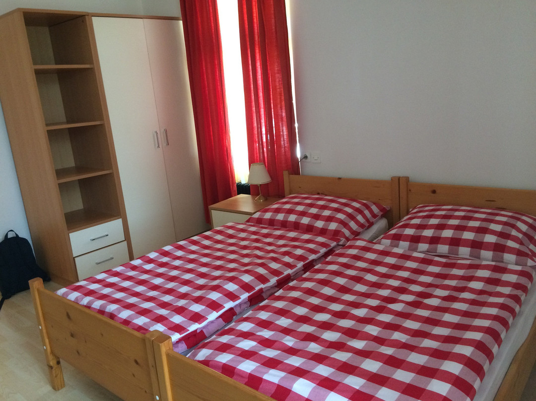 Murka Rooms主图