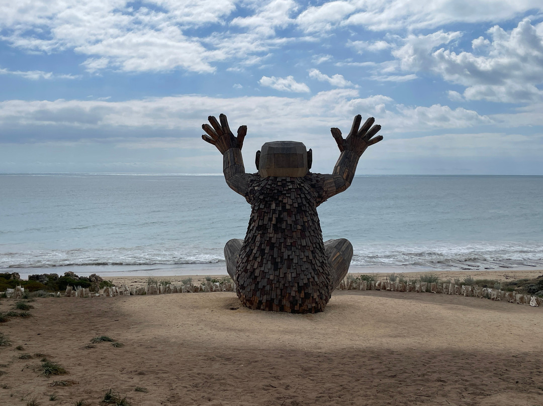 Thomas Dambo's Giants Of Mandurah景点图片