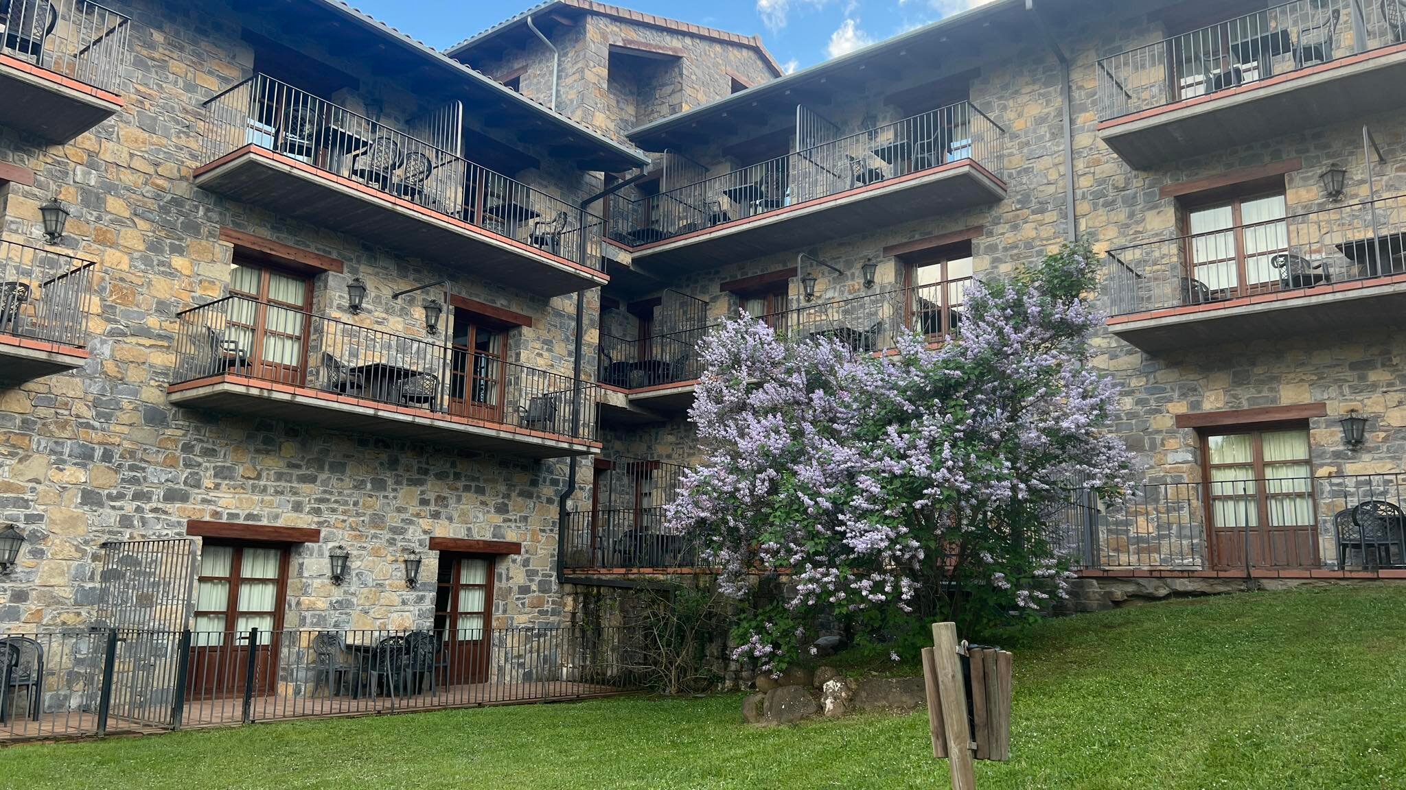 Hotel & Spa Peña Montañesa-浴室