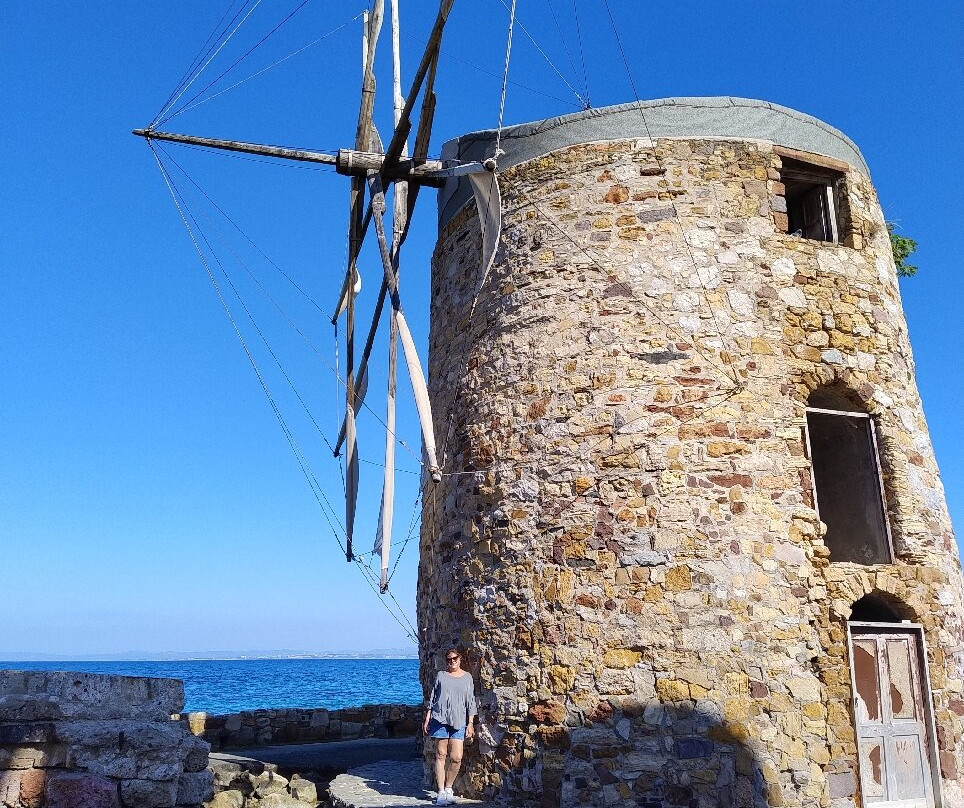 Alacati Yeldeğirmenleri Parki-阿拉恰特必去景点