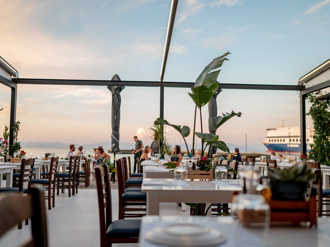 Seawaves Seafood Restaurant
